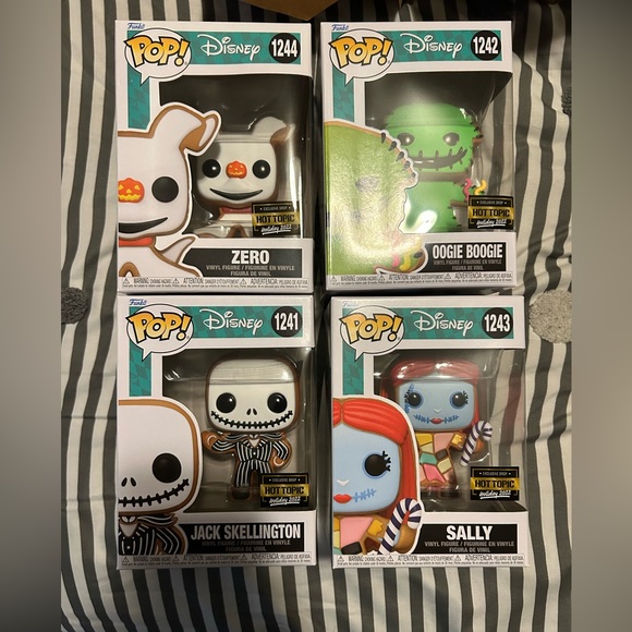 The nightmare before Christmas gingerbread Funko pops, set of 4 funko pops - Picture 1 of 9